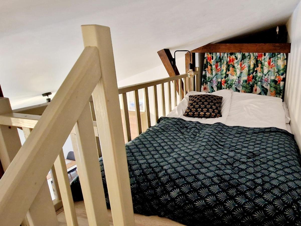 Attic Room Ełk Exterior foto