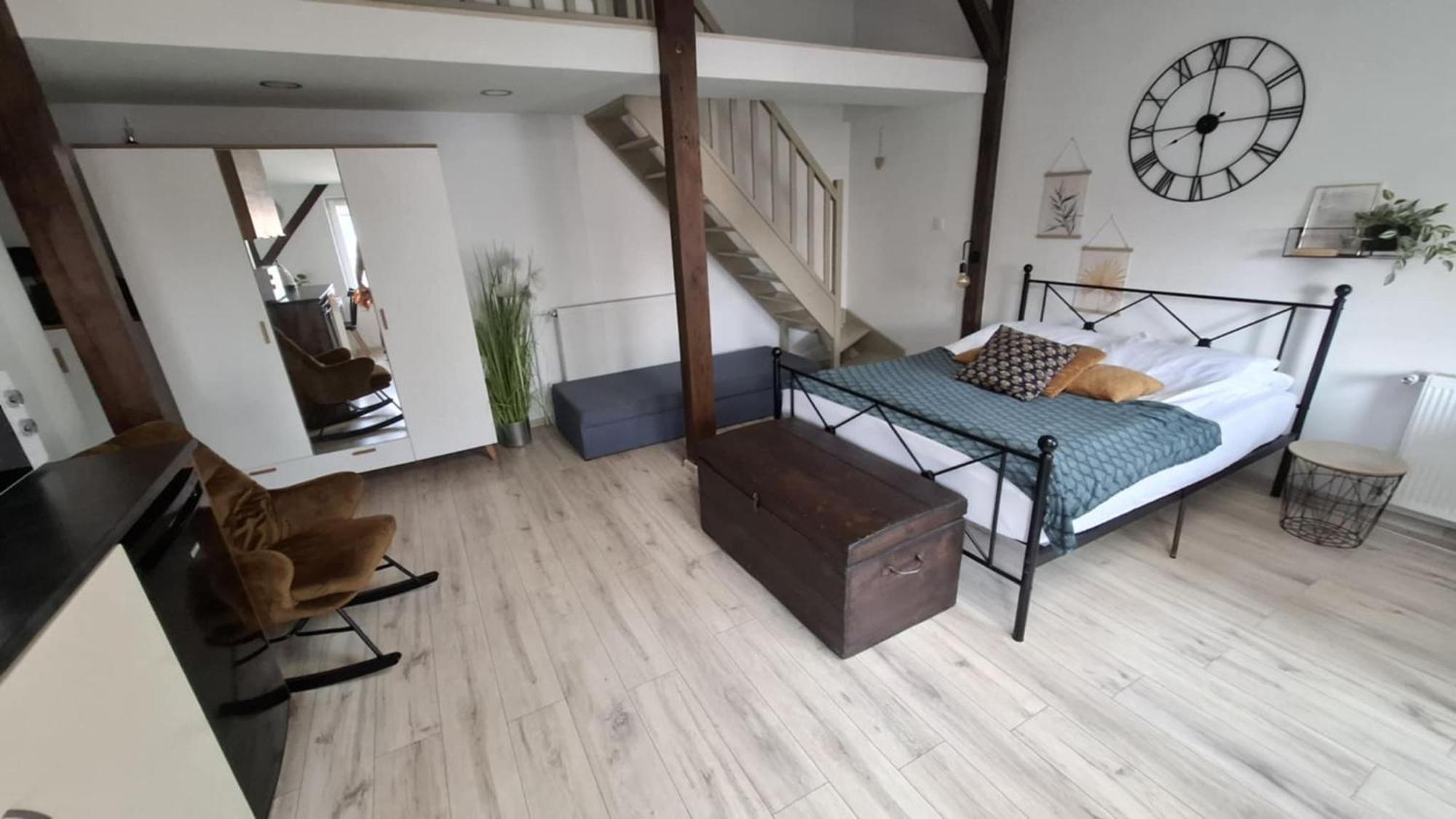 Attic Room Ełk Exterior foto